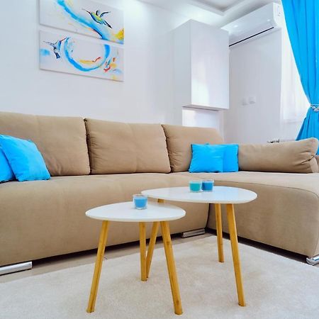 La Lorre Lux Apartment ياغودينا المظهر الخارجي الصورة