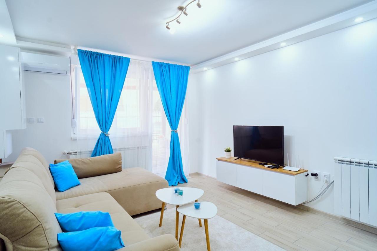 La Lorre Lux Apartment ياغودينا المظهر الخارجي الصورة