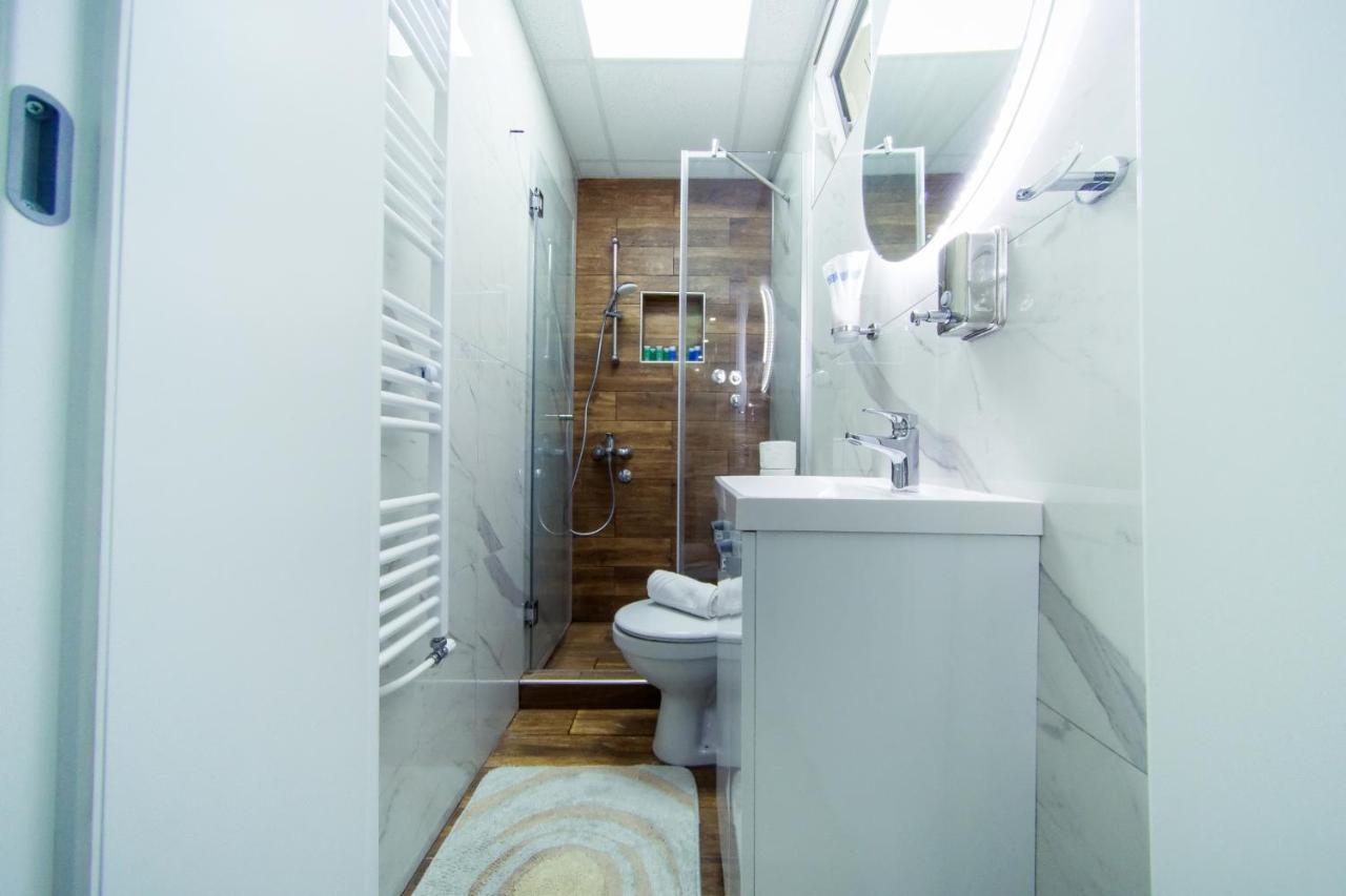 La Lorre Lux Apartment ياغودينا المظهر الخارجي الصورة